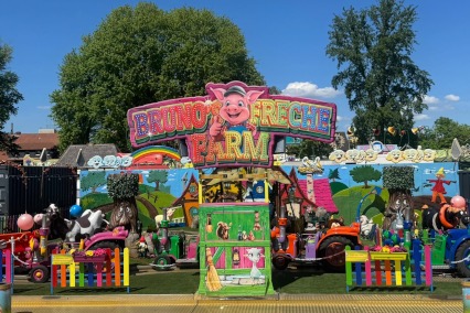 CrangerWeihnachtszauber-AttraktionBrunosFrecheFarm-426x284 Cranger Weihnachtszauber - Brunos freche Farm
