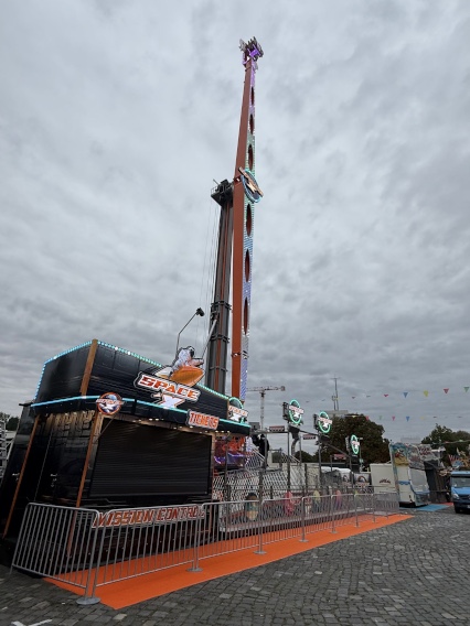 CrangerWeihnachtszauber-AttraktionSpaceX2-426x568 Cranger Weihnachtszauber - Space X
